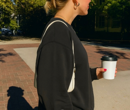 CRISTO VIVE EN MI WOMENS CREWNECK SWEATSHIRT